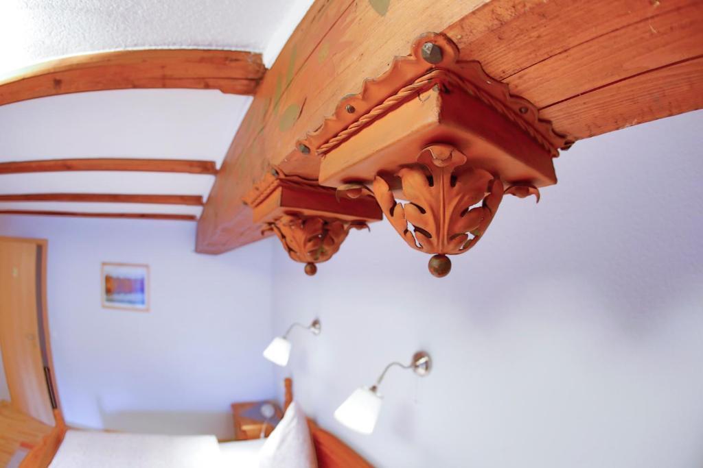 Gasthof Zum Goldenen Kreuz Wilhelmsdorf  المظهر الخارجي الصورة