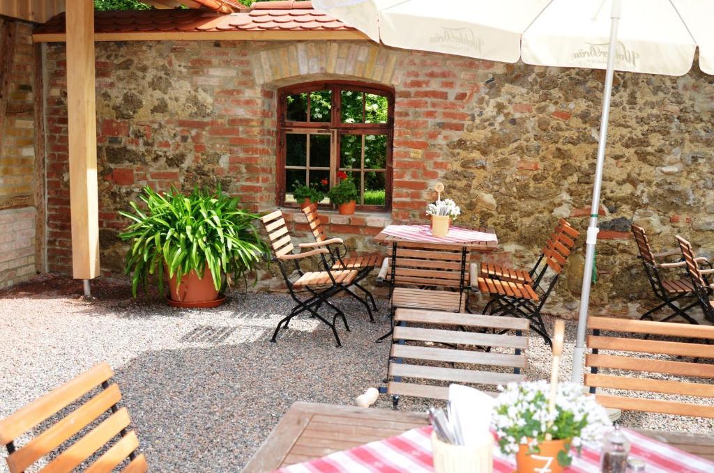 Gasthof Zum Goldenen Kreuz Wilhelmsdorf  المظهر الخارجي الصورة